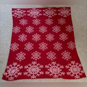 Jingles & Joy Red Throw Blanket With Snowflakes 56” X  66”